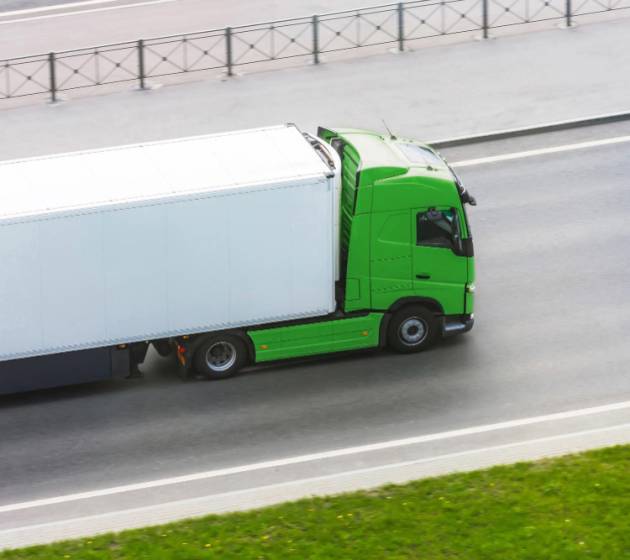 zielona ciężarówka transport Siepraw